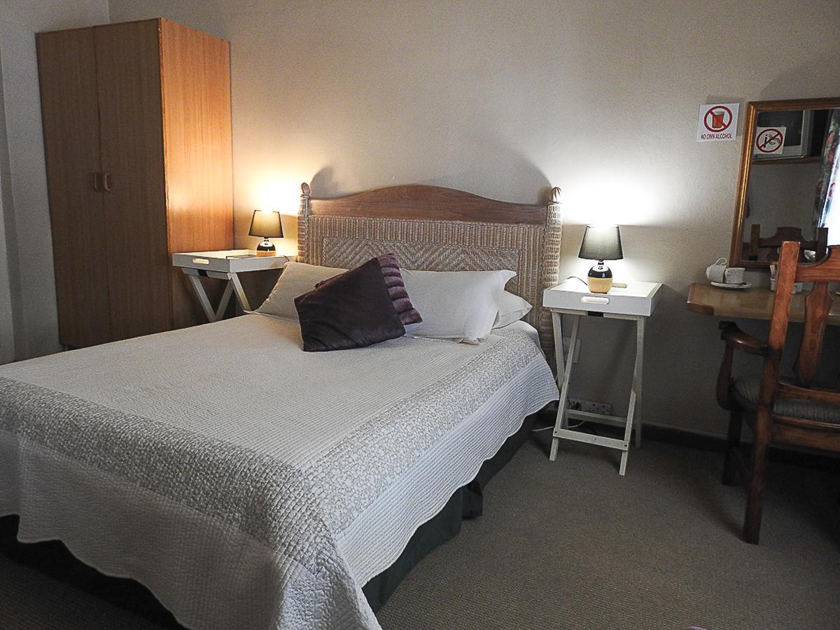 Mosselbay Backpackers Hostel Mossel Bay Ngoại thất bức ảnh