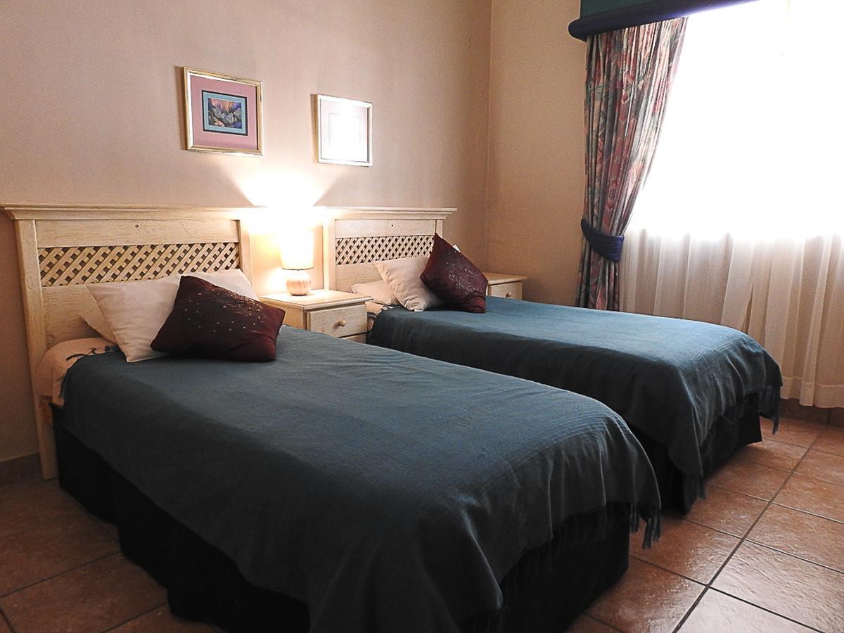 Mosselbay Backpackers Hostel Mossel Bay Ngoại thất bức ảnh