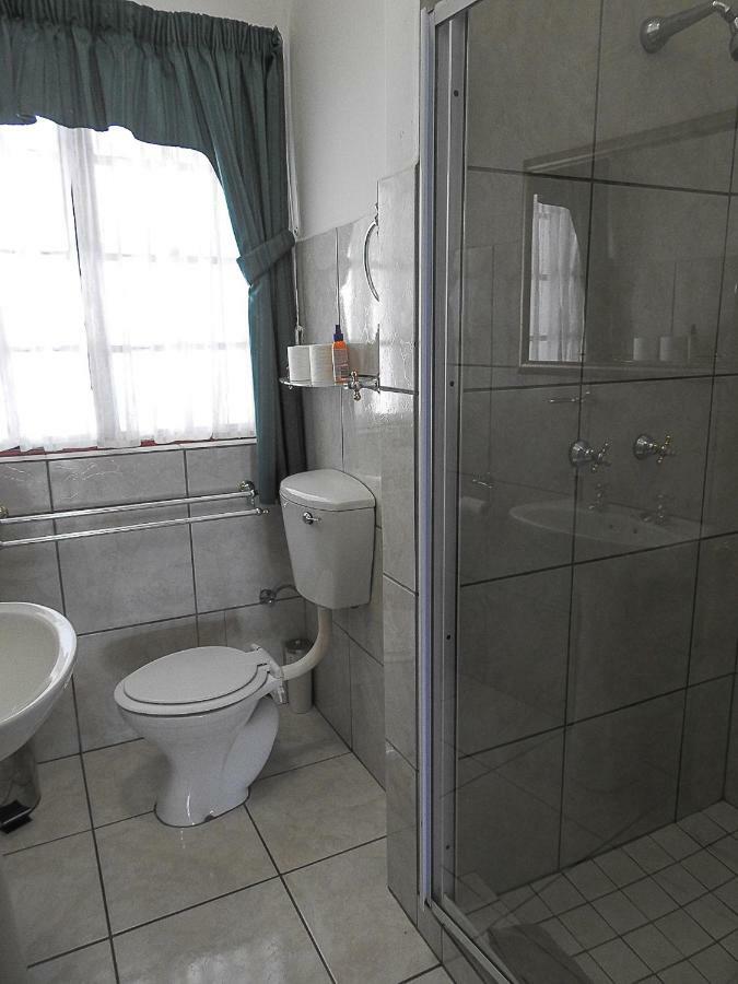 Mosselbay Backpackers Hostel Mossel Bay Ngoại thất bức ảnh