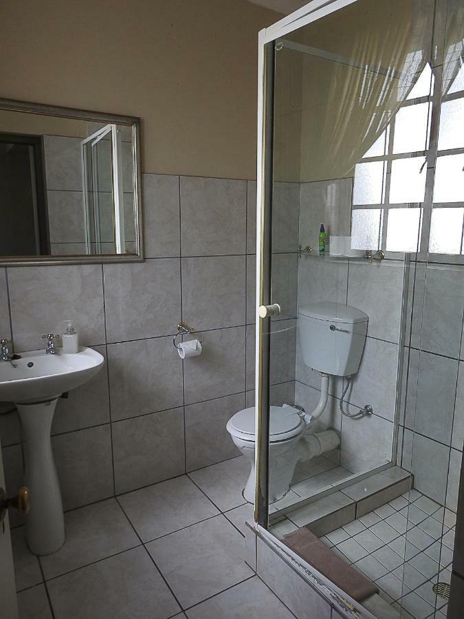 Mosselbay Backpackers Hostel Mossel Bay Ngoại thất bức ảnh