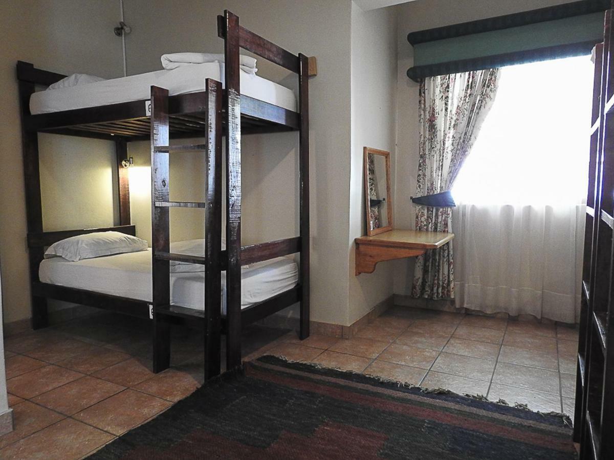 Mosselbay Backpackers Hostel Mossel Bay Ngoại thất bức ảnh